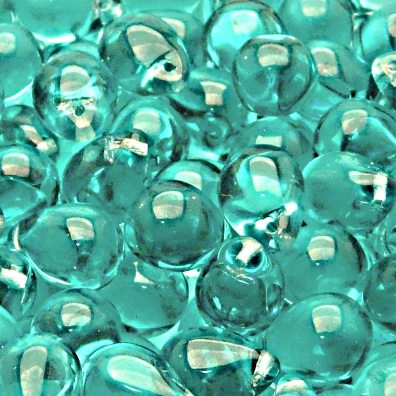 10pcs Czech Pressed Glass Teardrop Beads 10x14mm Light Green Aquamarine
